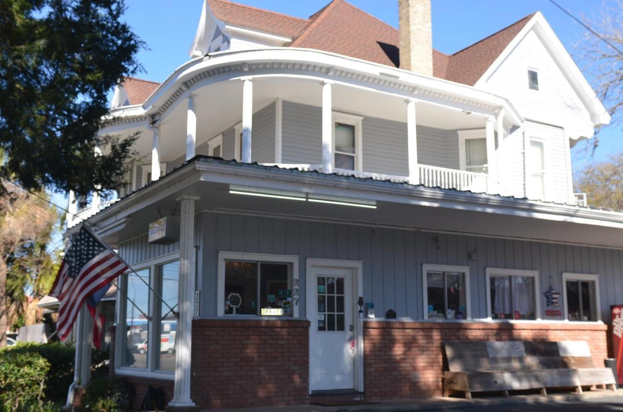 Motel The Oak 2*
